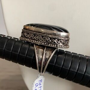 Elegant Black and Silver Ring